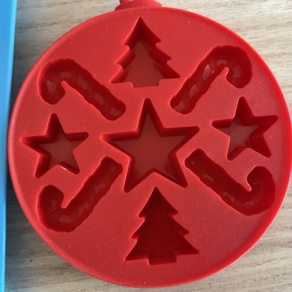 Silicone Molds  Multipurpose Christmas Faux Candy  Molds Lot Of 2 - Picture 3 of 6